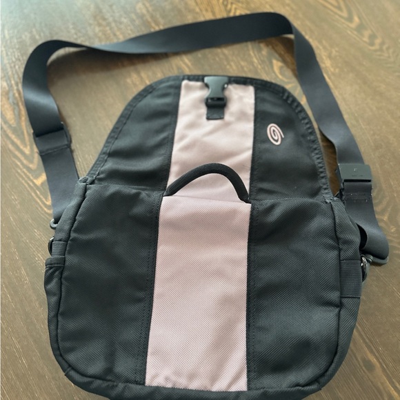 Timbuk2 Black and Pink Messenger Bag/Purse - Picture 6 of 8